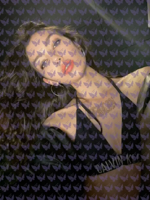 Имя: Карти, Возраст: 24, Грудь: 1