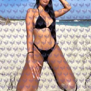 Имя: Каталина, Возраст: 23, Грудь: 3