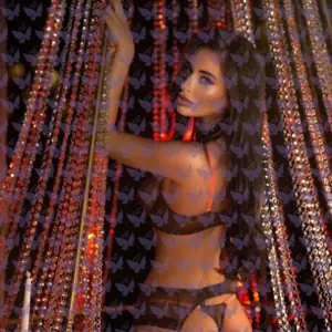 Имя: Катя, Возраст: 25, Грудь: 2