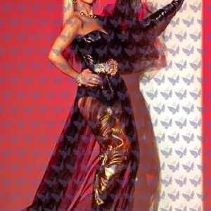 Имя: Кейла, Возраст: 26, Грудь: 3