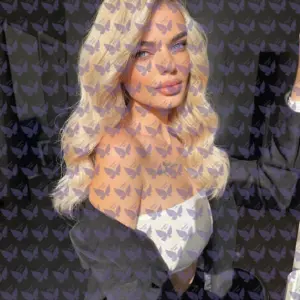 Имя: Кейтлин, Возраст: 19, Грудь: 2