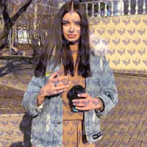 Имя: Кейтлин, Возраст: 19, Грудь: 2