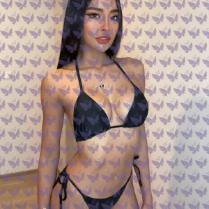 Имя: Кензи, Возраст: 23, Грудь: 3