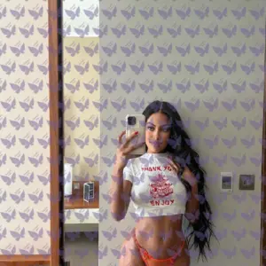 Имя: Кэсси, Возраст: 24, Грудь: 3