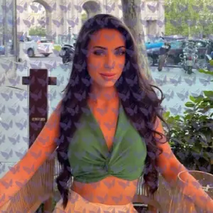 Имя: Кьяра, Возраст: 26, Грудь: 2