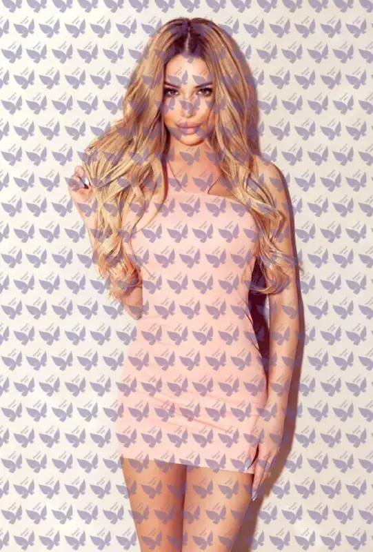 Имя: Кинга, Возраст: 24, Грудь: 2