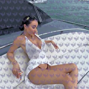 Имя: Кира, Возраст: 26, Грудь: 3