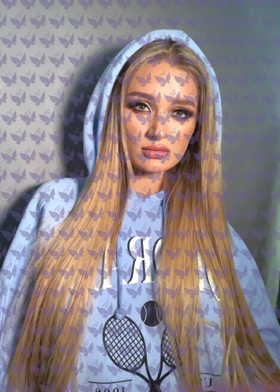 Имя: Кира, Возраст: 21, Грудь: 2