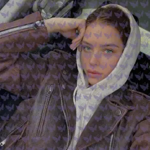 Имя: Кира, Возраст: 21, Грудь: 2