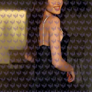 Имя: Корали, Возраст: 23, Грудь: 3