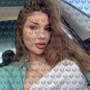 Имя: Кортни, Возраст: 24, Грудь: 2