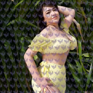 Имя: Лалла, Возраст: 29, Грудь: 3