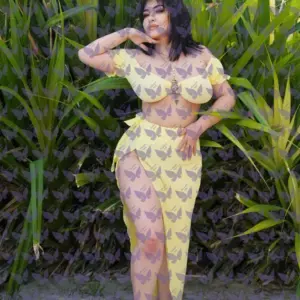 Имя: Лалла, Возраст: 29, Грудь: 3