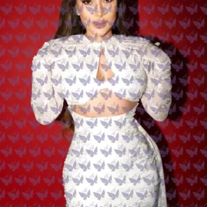 Имя: Лара, Возраст: 24, Грудь: 3