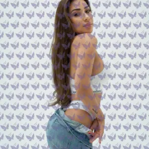 Имя: Лара, Возраст: 25, Грудь: 3