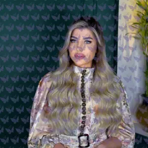 Имя: Лаура, Возраст: 32, Грудь: 3