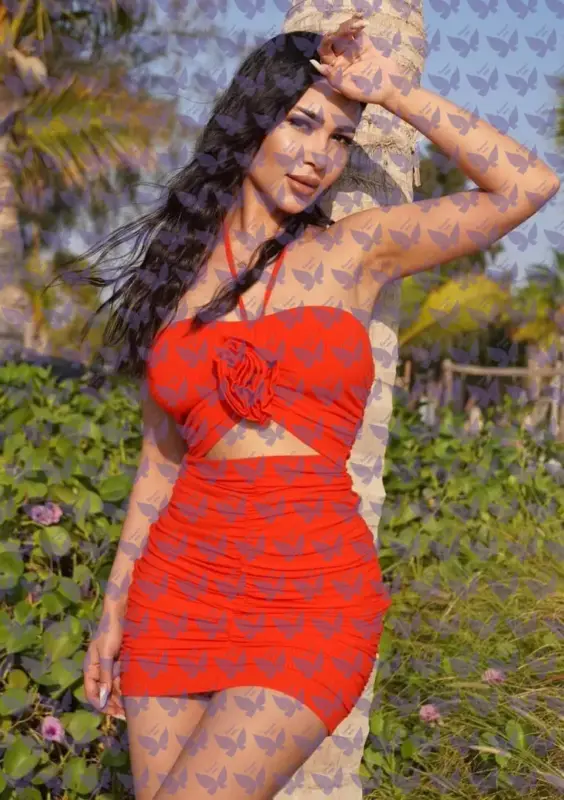 Имя: Лейла, Возраст: 25, Грудь: 2