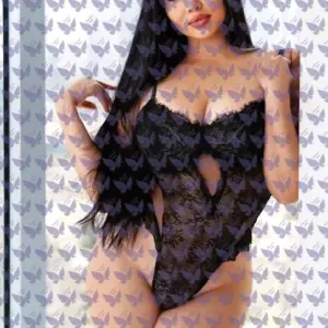 Имя: Лейла, Возраст: 27, Грудь: 4