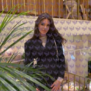 Имя: Лейси, Возраст: 25, Грудь: 1