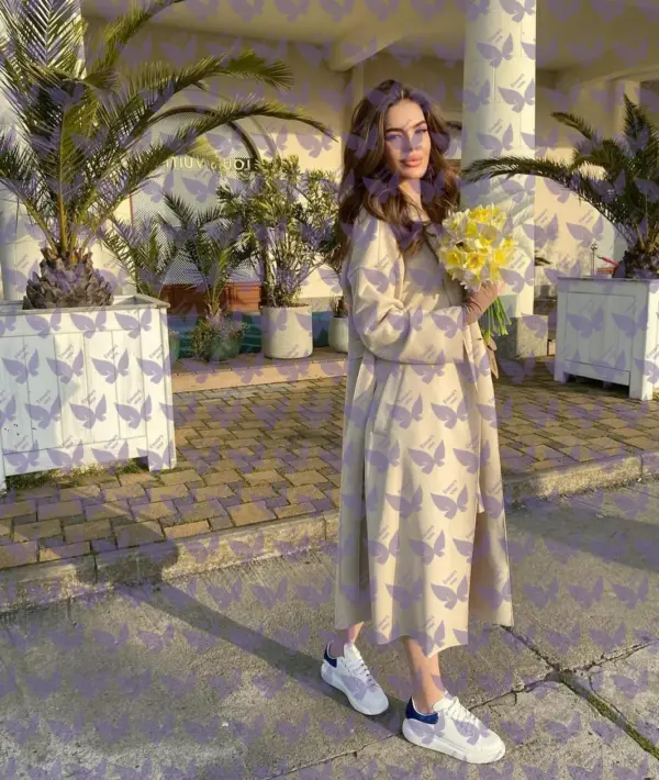 Имя: Лейси, Возраст: 25, Грудь: 1