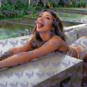 Имя: Лекси, Возраст: 23, Грудь: 2