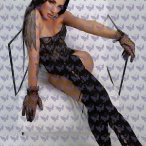 Имя: Леоника, Возраст: 24, Грудь: 3