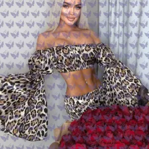 Имя: Лиана, Возраст: 21, Грудь: 3