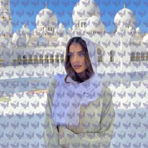 Имя: Либби, Возраст: 25, Грудь: 2