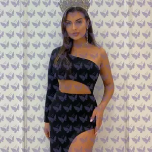 Имя: Лидия, Возраст: 28, Грудь: 3