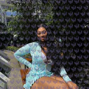 Имя: Лия, Возраст: 27, Грудь: 4