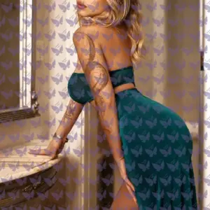 Имя: Лика, Возраст: 23, Грудь: 4