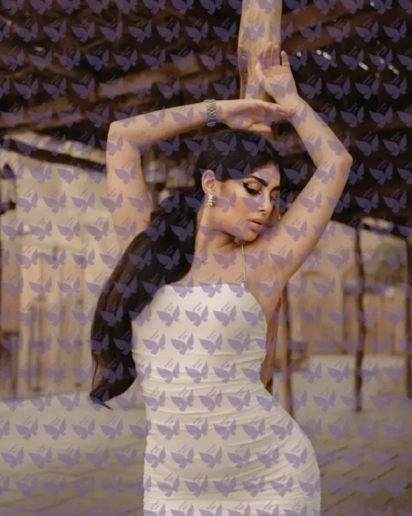 Имя: Lilsecret, Возраст: 22, Грудь: 3