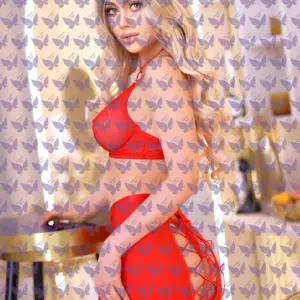 Имя: Лисандра, Возраст: 25, Грудь: 3