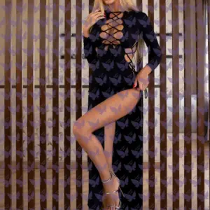 Имя: Лисса, Возраст: 25, Грудь: 4