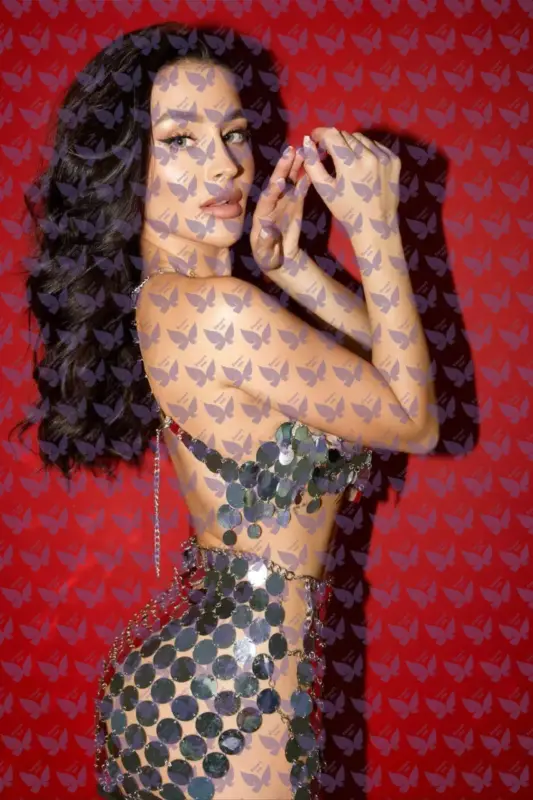 Имя: Лиза, Возраст: 23, Грудь: 3