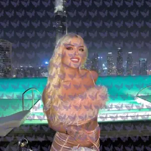 Имя: Лиза, Возраст: 27, Грудь: 5