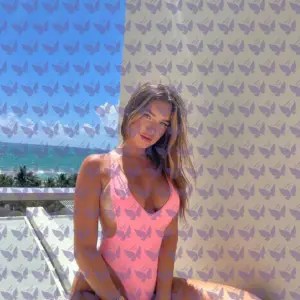 Имя: Магнолия, Возраст: 20, Грудь: 2