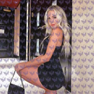 Имя: Майра, Возраст: 23, Грудь: 3