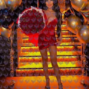 Имя: Мариам, Возраст: 23, Грудь: 5