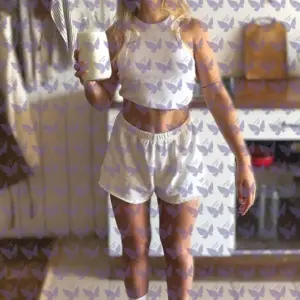 Имя: Мария, Возраст: 21, Грудь: 1