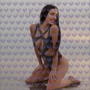 Имя: Марлен, Возраст: 25, Грудь: 2