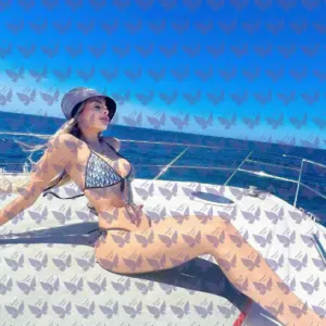 Имя: Мартина, Возраст: 24, Грудь: 2