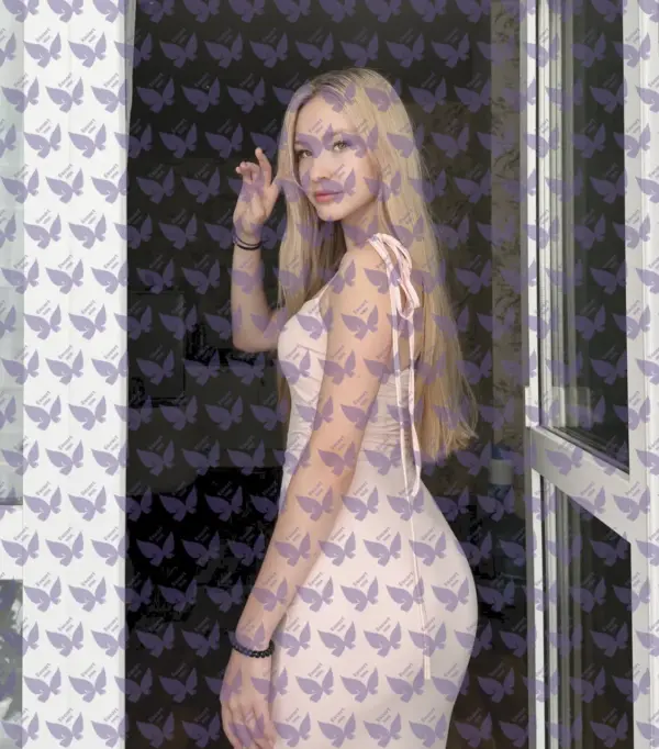 Имя: Маша, Возраст: 19, Грудь: 2