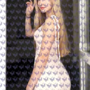 Имя: Маша, Возраст: 19, Грудь: 2