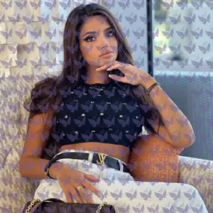 Имя: Мэй, Возраст: 25, Грудь: 3