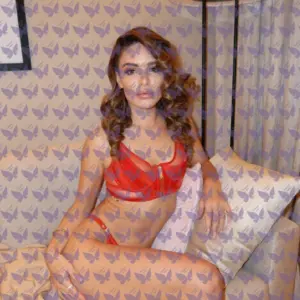 Имя: Мелания, Возраст: 22, Грудь: 2