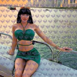 Имя: Мелисса, Возраст: 23, Грудь: 3