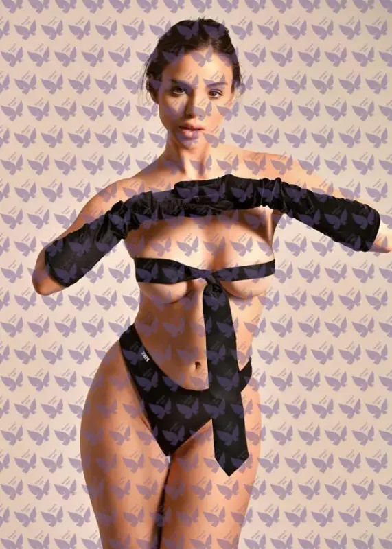 Имя: Мерри, Возраст: 24, Грудь: 2