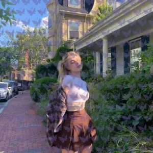 Имя: Миа, Возраст: 19, Грудь: 2