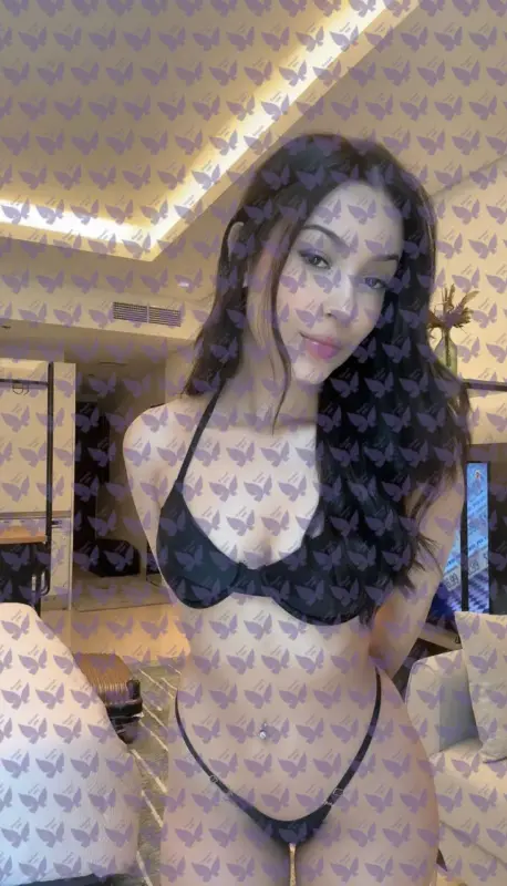 Имя: Мианна, Возраст: 20, Грудь: 2